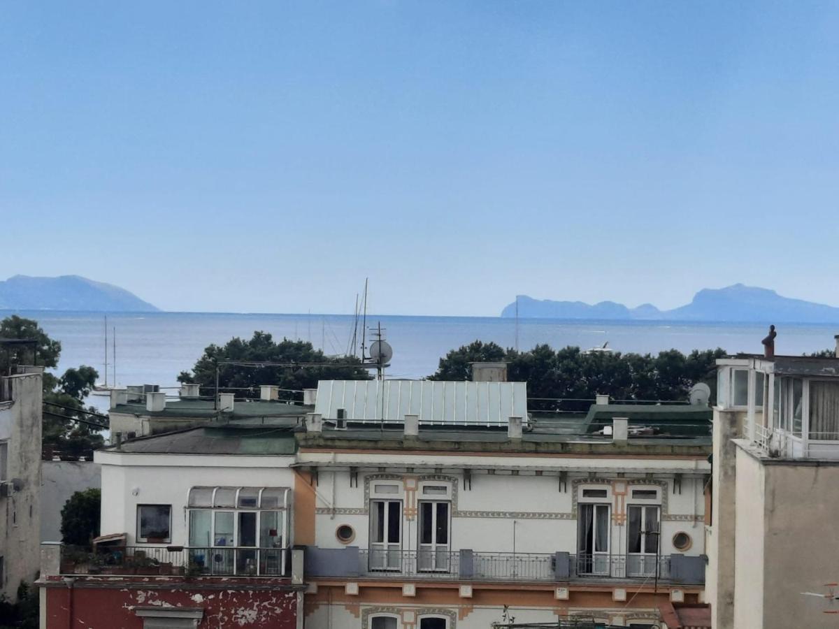 La Casa Di Nettuno Lägenhet Neapel Exteriör bild