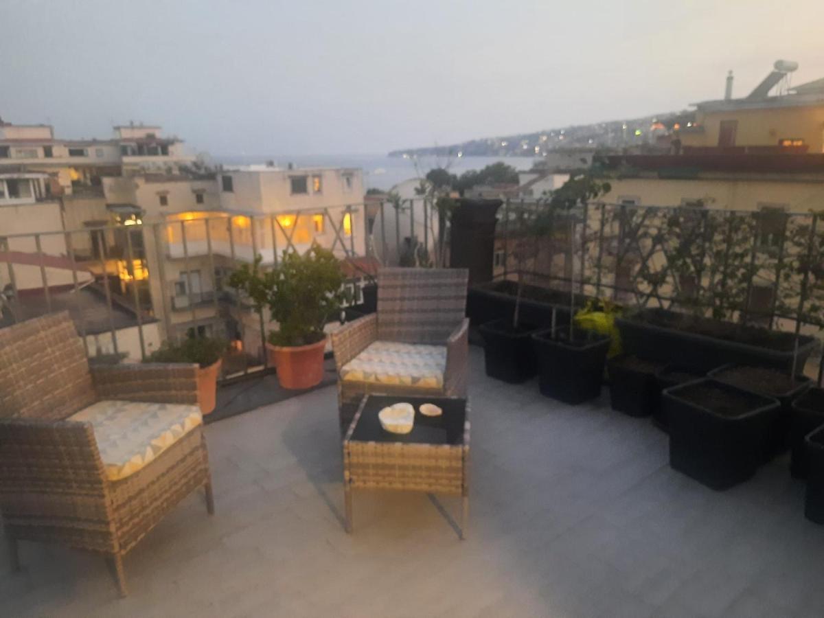 La Casa Di Nettuno Lägenhet Neapel Exteriör bild
