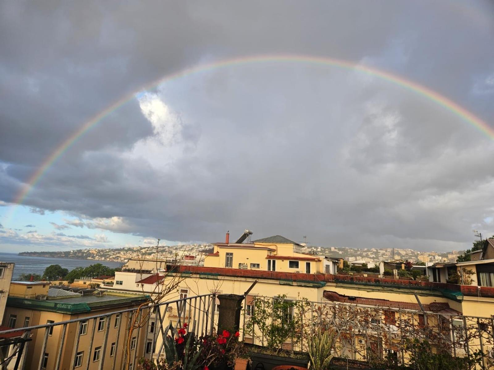 La Casa Di Nettuno Lägenhet Neapel Exteriör bild